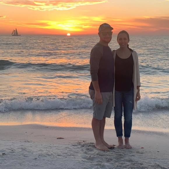 Meet your Posher, Ines - Picture 1 of 1